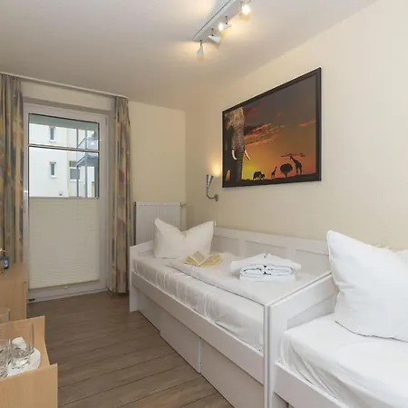 Strandschloesschen-i-we-2-665 Appartement Ostseebad Kühlungsborn
